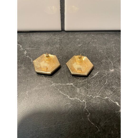 Vintage Earrings Large Black and Cream Enamel Gold Tone - Picture 2 of 2